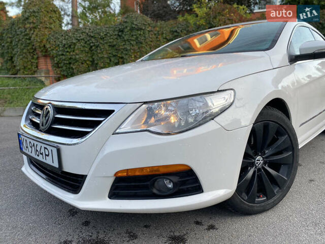 Фольксваген CC / Passat CC 2010 в Виннице на Automoto.ua Белый Фольксваген CC / Passat CC, объемом двигателя 1.98 л и пробегом 214 тыс. км за 7700 $, фото 1 на Automoto.ua