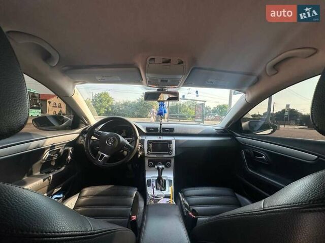 Белый Фольксваген CC / Passat CC, объемом двигателя 2 л и пробегом 240 тыс. км за 7650 $, фото 11 на Automoto.ua