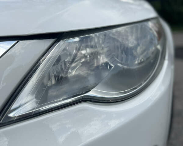 Белый Фольксваген CC / Passat CC, объемом двигателя 1.98 л и пробегом 195 тыс. км за 8700 $, фото 7 на Automoto.ua