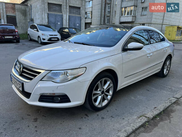 Белый Фольксваген CC / Passat CC, объемом двигателя 1.8 л и пробегом 235 тыс. км за 8500 $, фото 1 на Automoto.ua