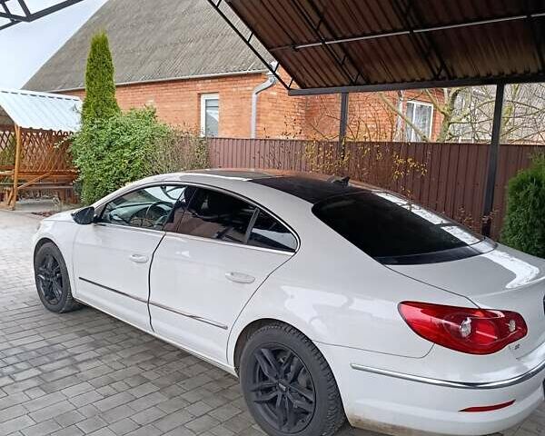 Білий Фольксваген CC / Passat CC, об'ємом двигуна 1.98 л та пробігом 247 тис. км за 7950 $, фото 1 на Automoto.ua