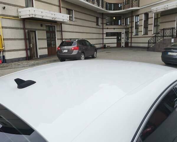 Білий Фольксваген CC / Passat CC, об'ємом двигуна 1.98 л та пробігом 254 тис. км за 7900 $, фото 10 на Automoto.ua