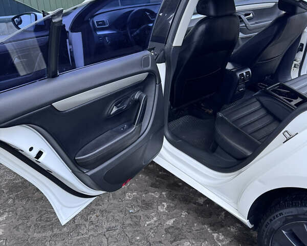 Білий Фольксваген CC / Passat CC, об'ємом двигуна 1.98 л та пробігом 187 тис. км за 8600 $, фото 13 на Automoto.ua