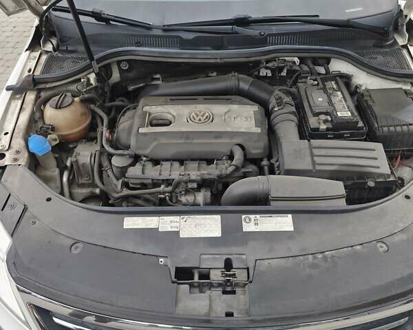Білий Фольксваген CC / Passat CC, об'ємом двигуна 1.98 л та пробігом 254 тис. км за 7900 $, фото 11 на Automoto.ua