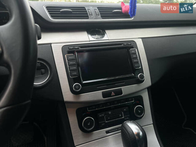 Білий Фольксваген CC / Passat CC, об'ємом двигуна 1.98 л та пробігом 121 тис. км за 10500 $, фото 25 на Automoto.ua