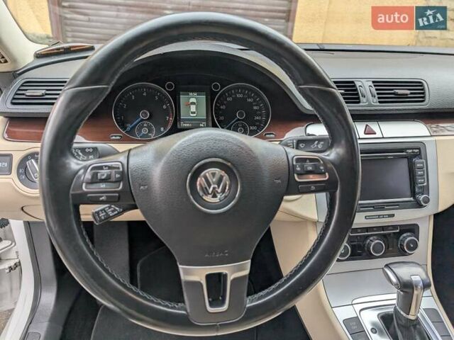 Белый Фольксваген CC / Passat CC, объемом двигателя 1.98 л и пробегом 180 тыс. км за 8500 $, фото 3 на Automoto.ua