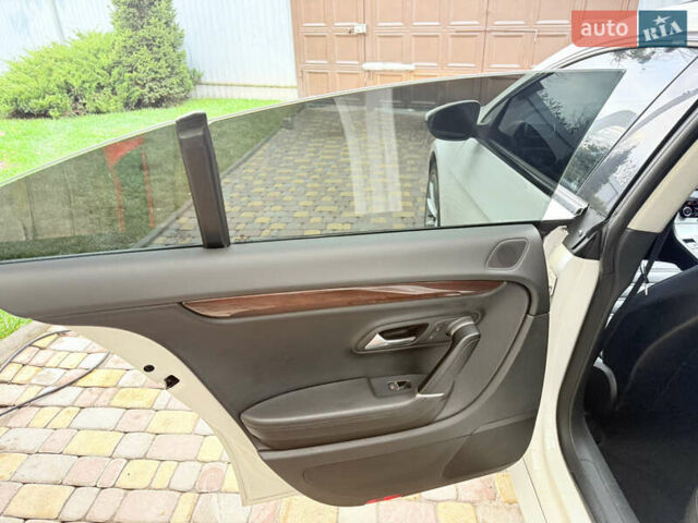 Белый Фольксваген CC / Passat CC, объемом двигателя 1.98 л и пробегом 217 тыс. км за 7900 $, фото 24 на Automoto.ua