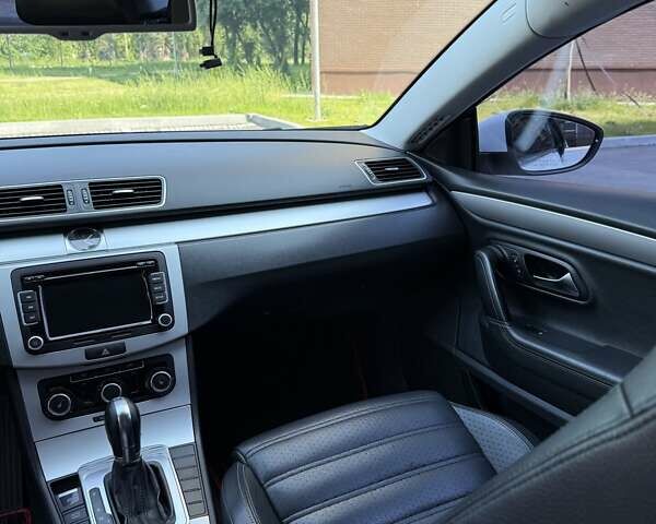 Белый Фольксваген CC / Passat CC, объемом двигателя 1.98 л и пробегом 237 тыс. км за 10800 $, фото 18 на Automoto.ua