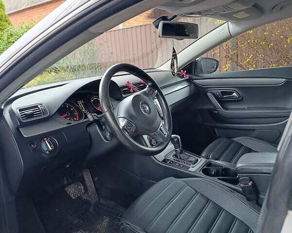 Білий Фольксваген CC / Passat CC, об'ємом двигуна 1.98 л та пробігом 247 тис. км за 7950 $, фото 6 на Automoto.ua
