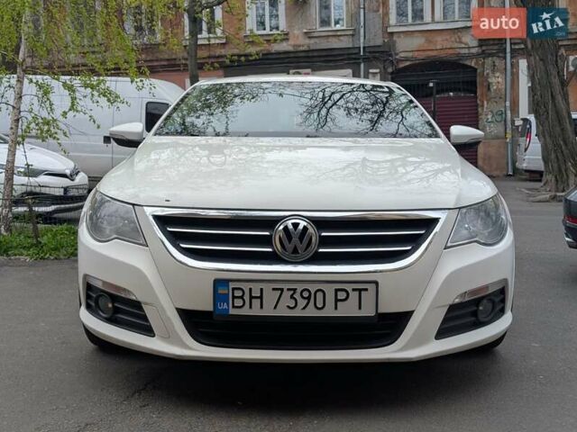 Белый Фольксваген CC / Passat CC, объемом двигателя 1.98 л и пробегом 180 тыс. км за 8500 $, фото 13 на Automoto.ua