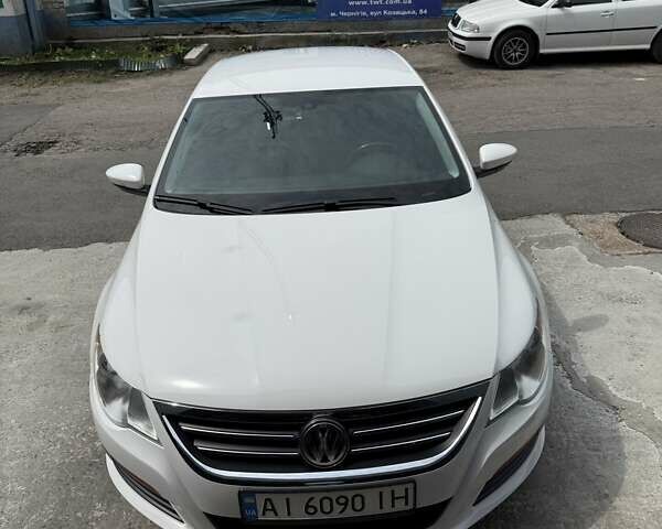 Белый Фольксваген CC / Passat CC, объемом двигателя 1.98 л и пробегом 237 тыс. км за 10800 $, фото 2 на Automoto.ua