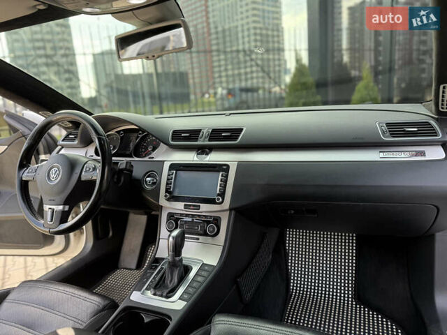 Білий Фольксваген CC / Passat CC, об'ємом двигуна 1.97 л та пробігом 300 тис. км за 9999 $, фото 20 на Automoto.ua