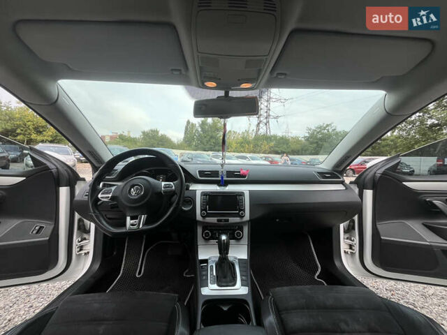 Білий Фольксваген CC / Passat CC, об'ємом двигуна 1.98 л та пробігом 121 тис. км за 10500 $, фото 13 на Automoto.ua