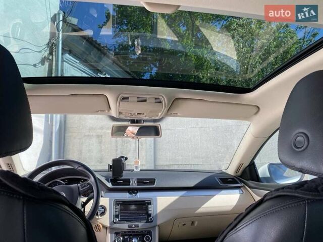 Белый Фольксваген CC / Passat CC, объемом двигателя 1.8 л и пробегом 127 тыс. км за 9900 $, фото 7 на Automoto.ua