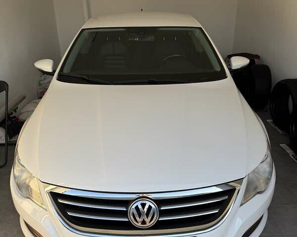 Белый Фольксваген CC / Passat CC, объемом двигателя 1.98 л и пробегом 237 тыс. км за 10800 $, фото 4 на Automoto.ua