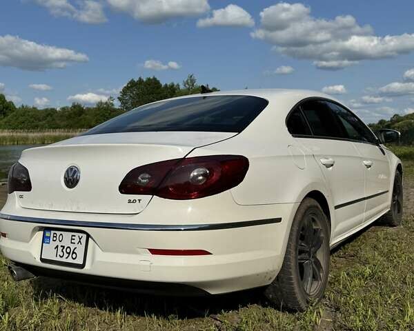 Белый Фольксваген CC / Passat CC, объемом двигателя 1.97 л и пробегом 250 тыс. км за 7500 $, фото 4 на Automoto.ua