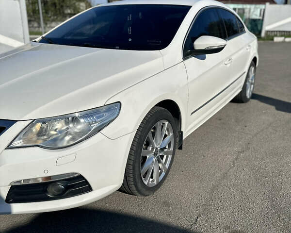Белый Фольксваген CC / Passat CC, объемом двигателя 1.8 л и пробегом 219 тыс. км за 8000 $, фото 6 на Automoto.ua