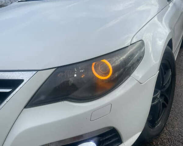 Белый Фольксваген CC / Passat CC, объемом двигателя 1.97 л и пробегом 304 тыс. км за 11500 $, фото 9 на Automoto.ua