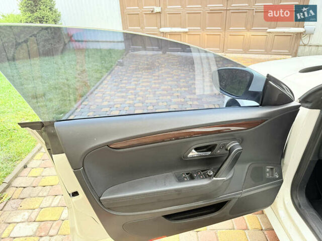 Белый Фольксваген CC / Passat CC, объемом двигателя 1.98 л и пробегом 217 тыс. км за 7900 $, фото 25 на Automoto.ua