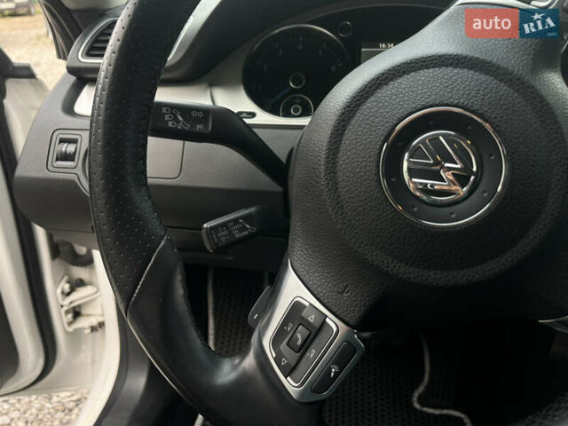 Білий Фольксваген CC / Passat CC, об'ємом двигуна 1.98 л та пробігом 121 тис. км за 10500 $, фото 22 на Automoto.ua