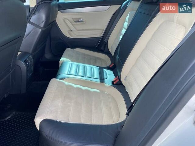 Белый Фольксваген CC / Passat CC, объемом двигателя 1.8 л и пробегом 127 тыс. км за 9900 $, фото 5 на Automoto.ua