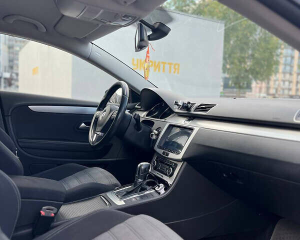 Белый Фольксваген CC / Passat CC, объемом двигателя 1.98 л и пробегом 330 тыс. км за 7600 $, фото 8 на Automoto.ua