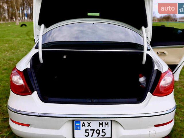 Белый Фольксваген CC / Passat CC, объемом двигателя 2 л и пробегом 219 тыс. км за 8800 $, фото 17 на Automoto.ua