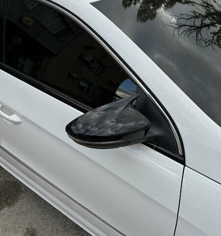 Фольксваген CC / Passat CC 2012 в Николаеве на Automoto.ua Белый Фольксваген CC / Passat CC, объемом двигателя 1.98 л и пробегом 328 тыс. км за 9200 $, фото 5 на Automoto.ua