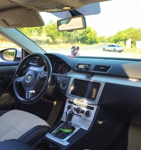 Белый Фольксваген CC / Passat CC, объемом двигателя 2 л и пробегом 248 тыс. км за 12500 $, фото 12 на Automoto.ua