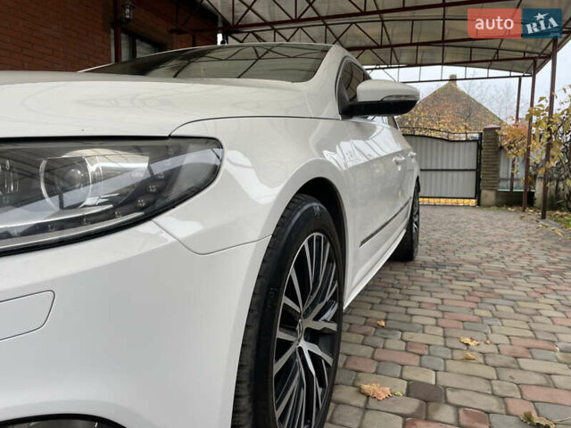 Белый Фольксваген CC / Passat CC, объемом двигателя 1.8 л и пробегом 234 тыс. км за 10900 $, фото 3 на Automoto.ua