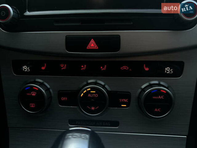 Белый Фольксваген CC / Passat CC, объемом двигателя 1.98 л и пробегом 244 тыс. км за 10000 $, фото 18 на Automoto.ua