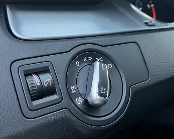 Белый Фольксваген CC / Passat CC, объемом двигателя 1.97 л и пробегом 121 тыс. км за 13900 $, фото 13 на Automoto.ua