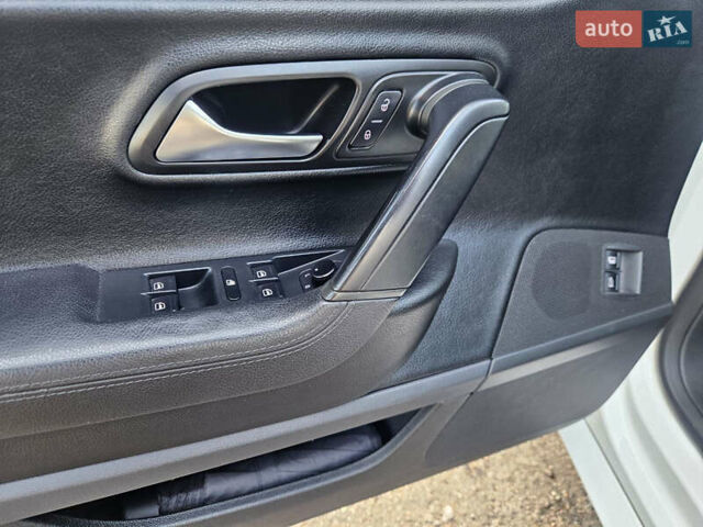 Белый Фольксваген CC / Passat CC, объемом двигателя 1.8 л и пробегом 208 тыс. км за 10500 $, фото 10 на Automoto.ua