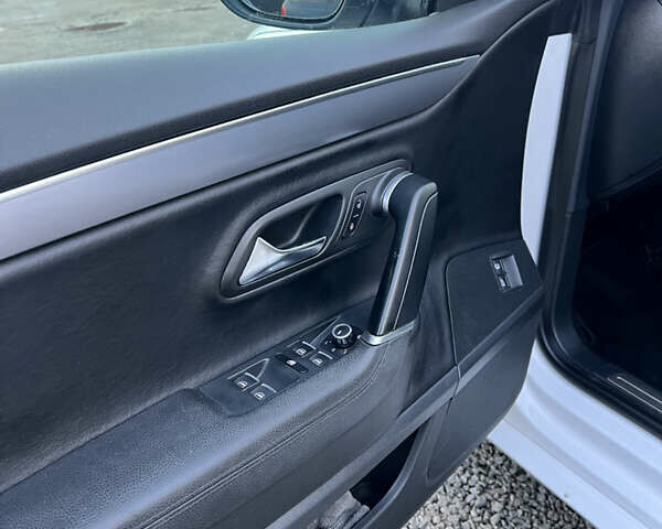 Белый Фольксваген CC / Passat CC, объемом двигателя 1.97 л и пробегом 121 тыс. км за 13900 $, фото 16 на Automoto.ua