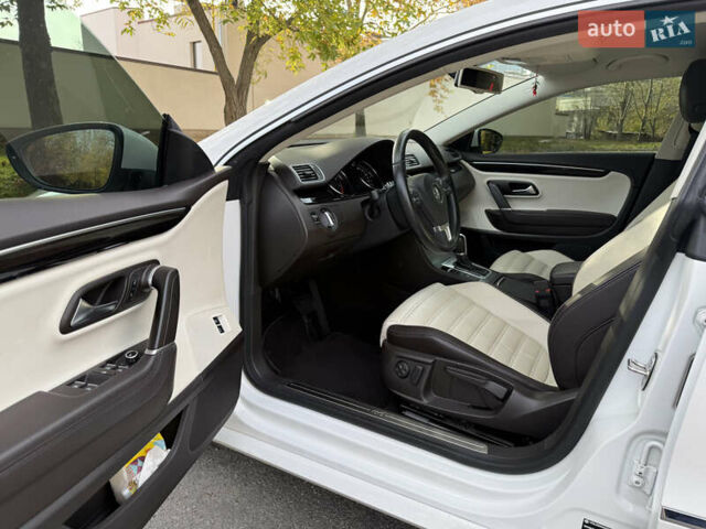 Білий Фольксваген CC / Passat CC, об'ємом двигуна 1.8 л та пробігом 58 тис. км за 15300 $, фото 6 на Automoto.ua