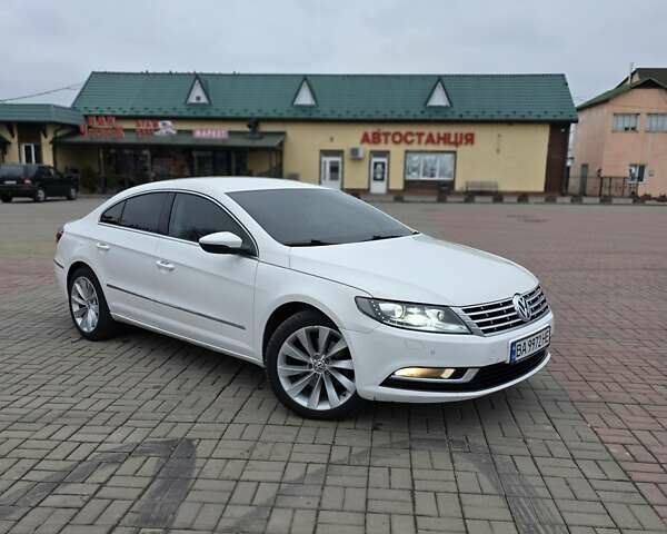 Білий Фольксваген CC / Passat CC, об'ємом двигуна 1.97 л та пробігом 335 тис. км за 10900 $, фото 4 на Automoto.ua