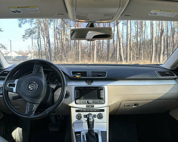 Белый Фольксваген CC / Passat CC, объемом двигателя 2 л и пробегом 150 тыс. км за 10100 $, фото 20 на Automoto.ua