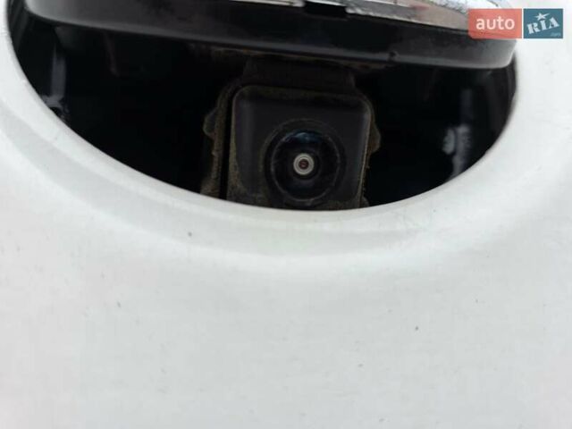 Білий Фольксваген CC / Passat CC, об'ємом двигуна 1.97 л та пробігом 335 тис. км за 10900 $, фото 22 на Automoto.ua