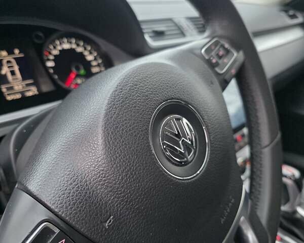 Білий Фольксваген CC / Passat CC, об'ємом двигуна 1.97 л та пробігом 335 тис. км за 10900 $, фото 24 на Automoto.ua