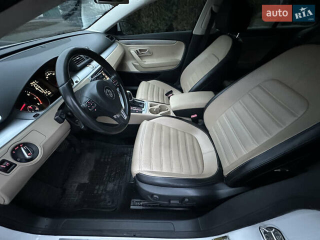 Белый Фольксваген CC / Passat CC, объемом двигателя 2 л и пробегом 203 тыс. км за 11700 $, фото 21 на Automoto.ua