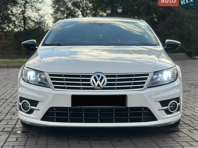 Белый Фольксваген CC / Passat CC, объемом двигателя 2 л и пробегом 212 тыс. км за 10500 $, фото 6 на Automoto.ua