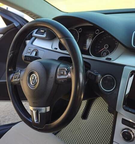Белый Фольксваген CC / Passat CC, объемом двигателя 2 л и пробегом 248 тыс. км за 12500 $, фото 13 на Automoto.ua