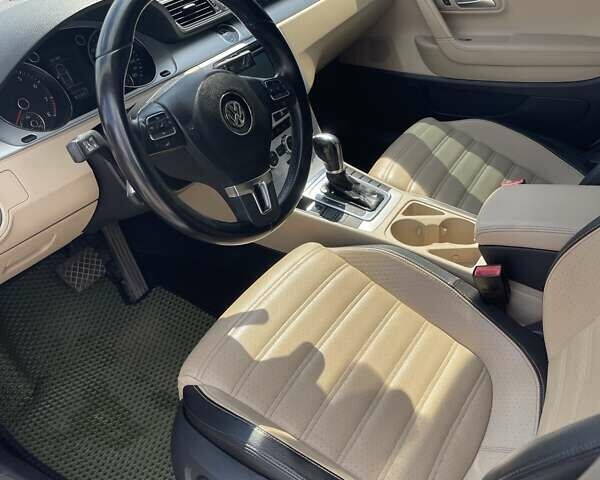 Белый Фольксваген CC / Passat CC, объемом двигателя 1.98 л и пробегом 167 тыс. км за 10000 $, фото 6 на Automoto.ua