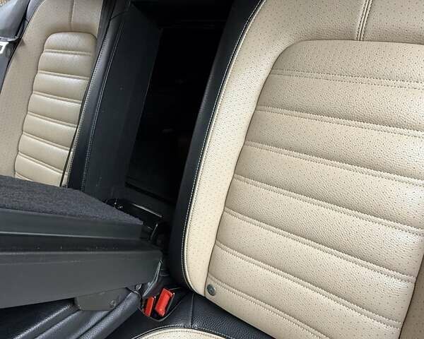 Фольксваген CC / Passat CC 2012 у Києві на Automoto.ua Білий Фольксваген CC / Passat CC, об'ємом двигуна 1.98 л та пробігом 268 тис. км за 9400 $, фото 14 на Automoto.ua