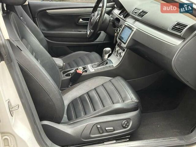 Білий Фольксваген CC / Passat CC, об'ємом двигуна 2 л та пробігом 223 тис. км за 11440 $, фото 15 на Automoto.ua