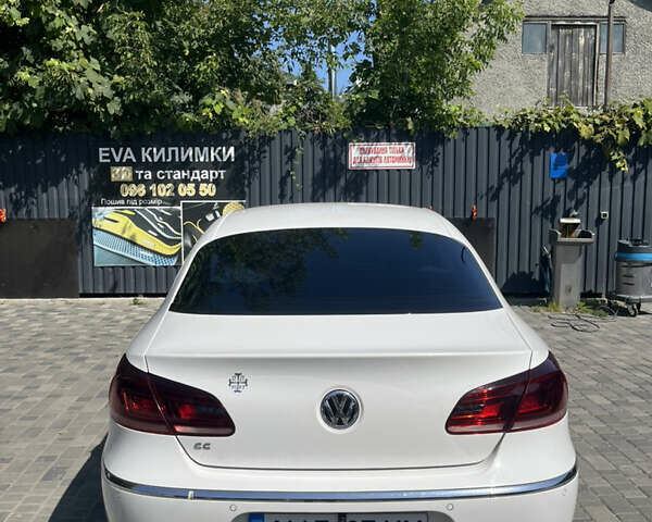 Білий Фольксваген CC / Passat CC, об'ємом двигуна 1.97 л та пробігом 250 тис. км за 12500 $, фото 9 на Automoto.ua