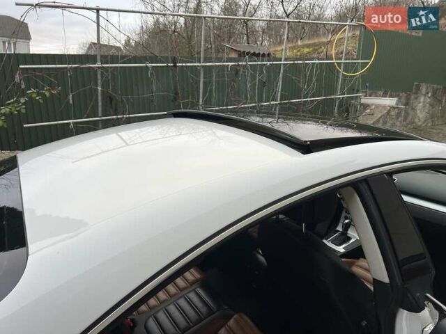 Білий Фольксваген CC / Passat CC, об'ємом двигуна 1.97 л та пробігом 238 тис. км за 10800 $, фото 35 на Automoto.ua