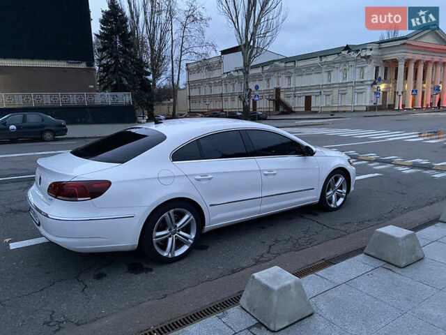 Белый Фольксваген CC / Passat CC, объемом двигателя 2 л и пробегом 190 тыс. км за 11400 $, фото 5 на Automoto.ua