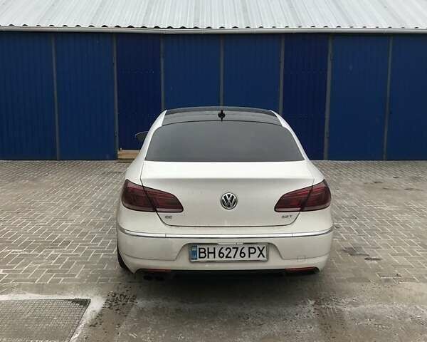 Белый Фольксваген CC / Passat CC, объемом двигателя 2 л и пробегом 236 тыс. км за 9500 $, фото 1 на Automoto.ua