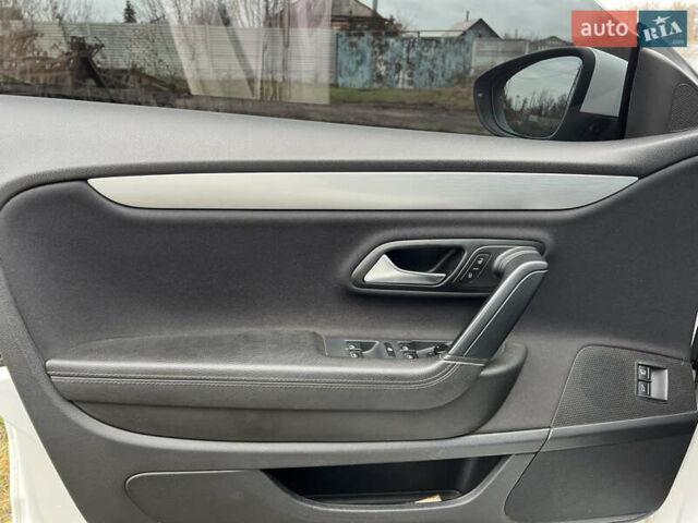Білий Фольксваген CC / Passat CC, об'ємом двигуна 1.8 л та пробігом 99 тис. км за 11300 $, фото 8 на Automoto.ua
